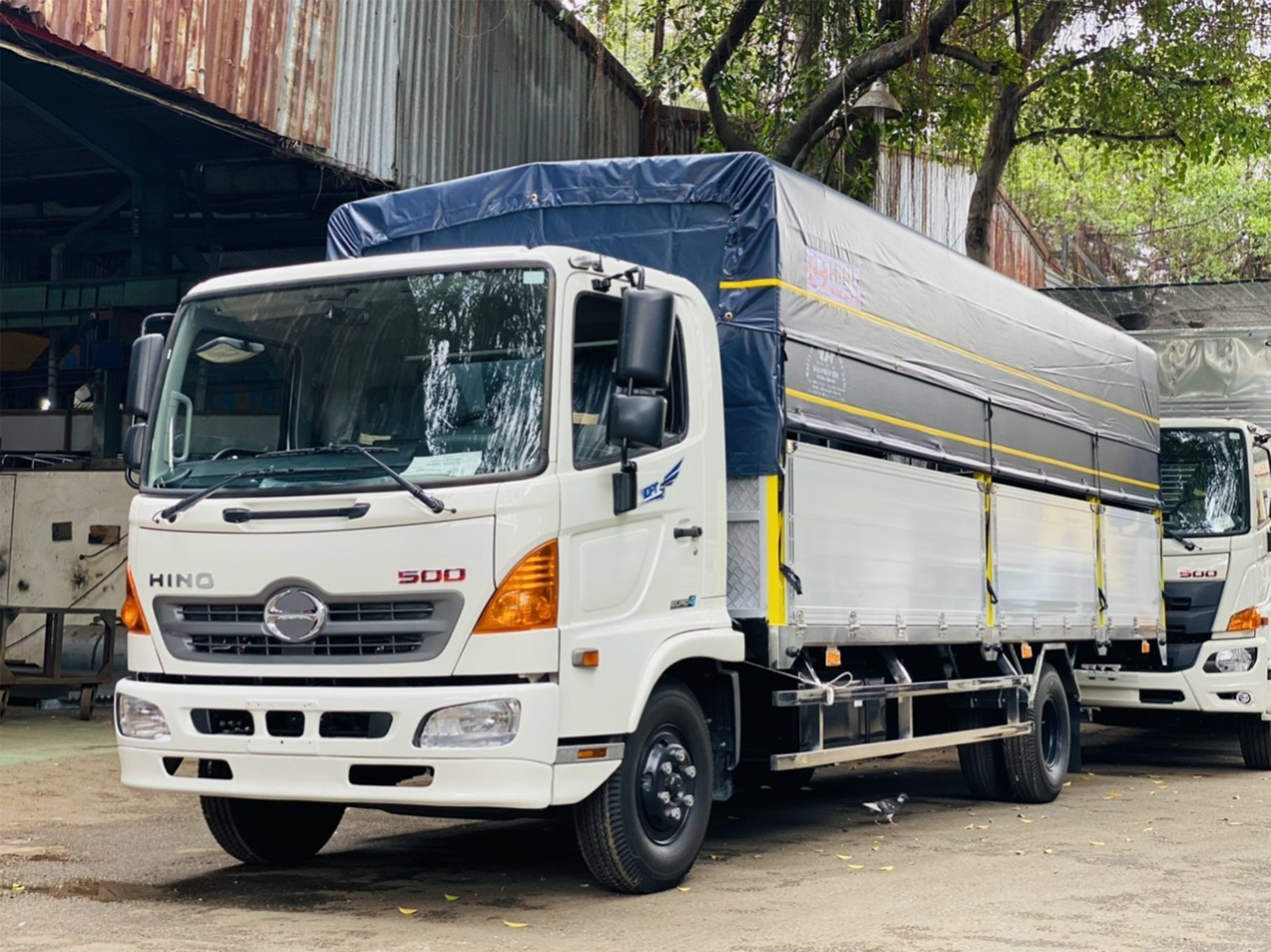 XE TẢI HINO 6 TẤN FC9JJTC